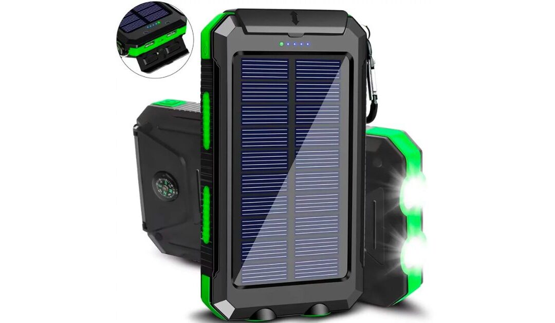 Cargador Solar de 20000mAh con Linterna de 2 luces LED a solo $16.29 (Reg. $50)
