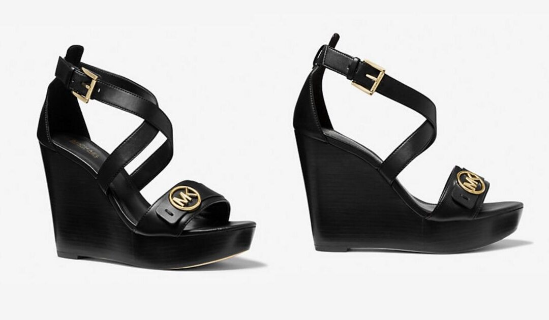 Sandalias Michael Kors Carmen Faux Leather Wedge a solo $69 (Reg. $195)