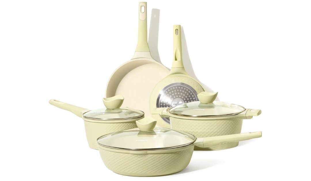 Set de Cocina Carote de 8-Piezas SOLO $54.99 (Reg $170)
