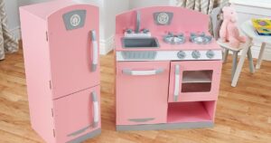 KidKraft-Retro-Wooden-Kitchen-Refrigerator-Playset