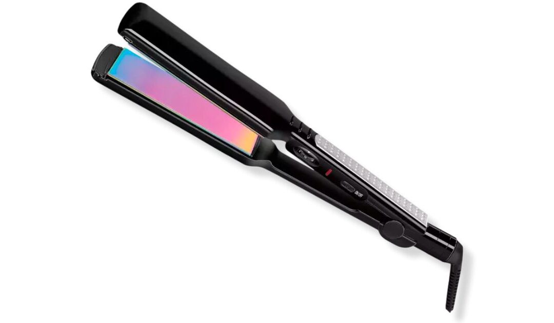 Plancha Conair Infiniti Pro Rainbow de Titanio SOLO $34.99 en Ulta (Reg. $50)