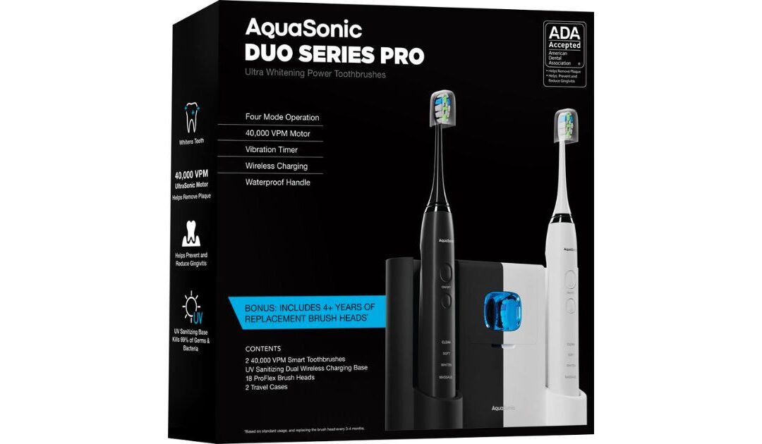 Set de 2 Cepillos de Dientes Recargables AquaSonic SOLO $79.95 (Reg. $100)