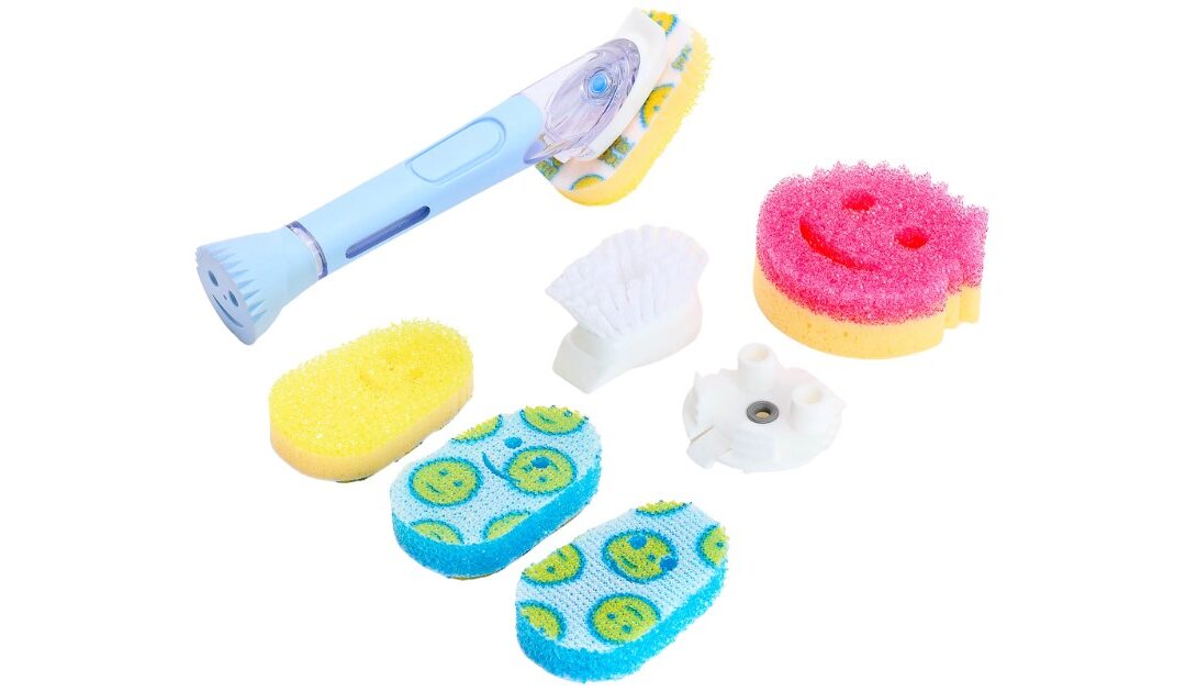 Set de 9-Piezas Dish Daddy Soap Wand de Scrub Daddy SOLO $19.98 (Reg $36) + Envío GRATIS