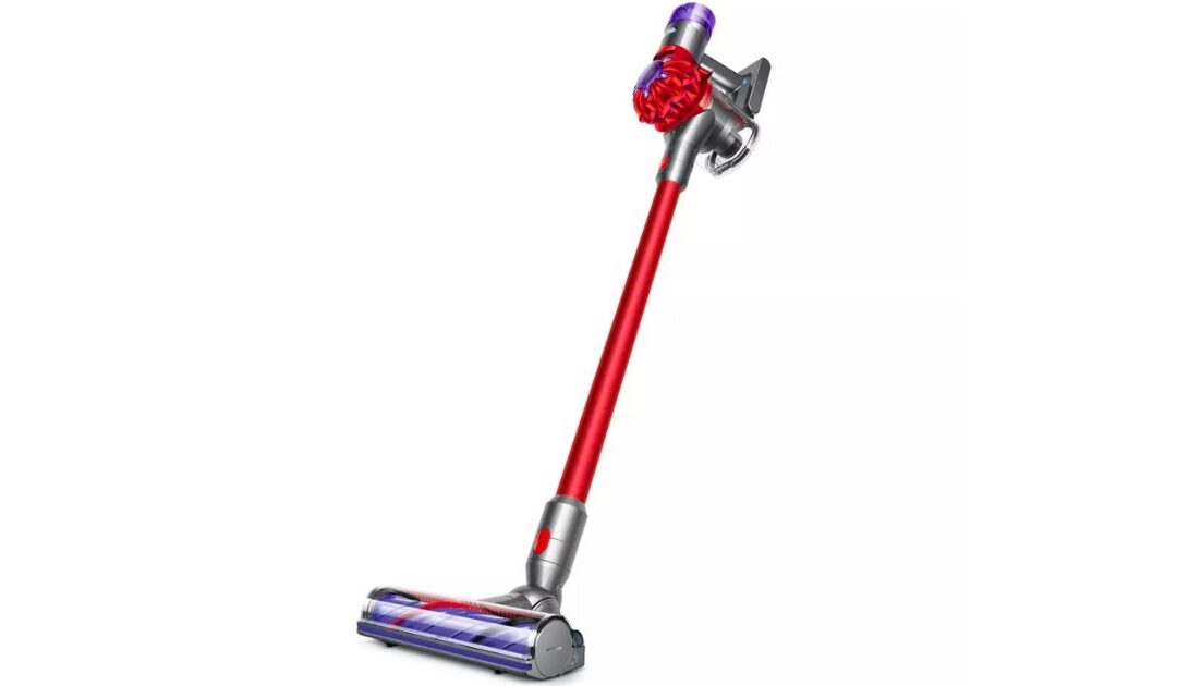 Dyson V8 Origin Cordless Stick Vacuum SOLO $299.99 en Target (Reg. $430)