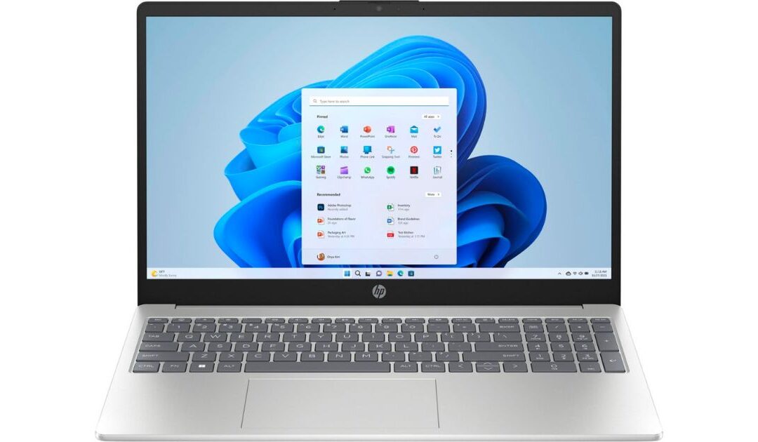 HP Full HD Laptop 15.6-In a solo $329.99 en Best Buy (Reg. $630)