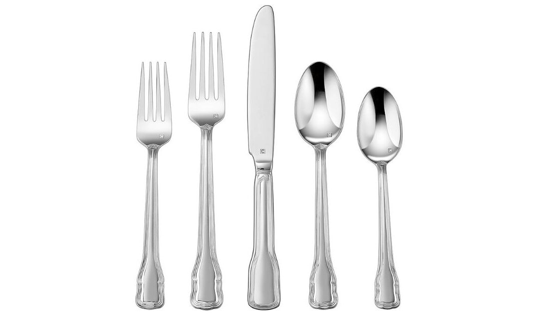 Set de Cubiertos Cuisinart Elite Valloire Collection 20-Piezas a solo $24.99 (Reg. $50)