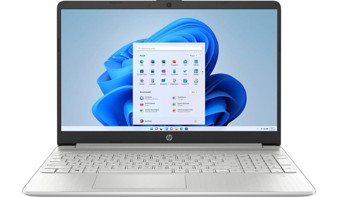 Laptop HP Touch-Screen Full HD 15.6-In Intel Core i7 a solo $499.99 (Reg. $800)