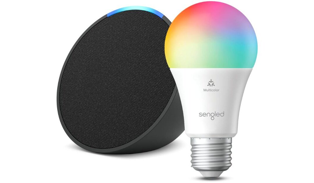 Echo Pop con Bombilla Inteligente a Colores SOLO $26.98 (Reg $53)