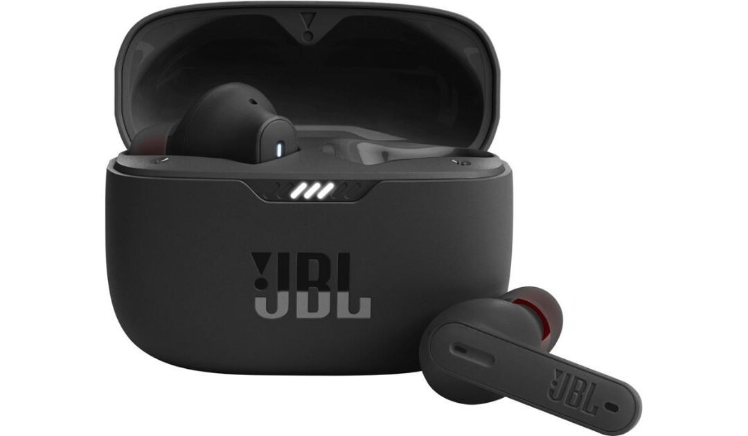 Audífonos JBL Tune 235NC True Wireless a solo $39.99 (Reg. $100)
