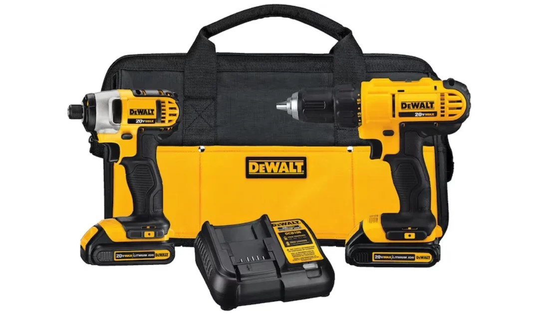Combo Kit de 2 Herramientas DEWALT SOLO $124 (Reg $239)