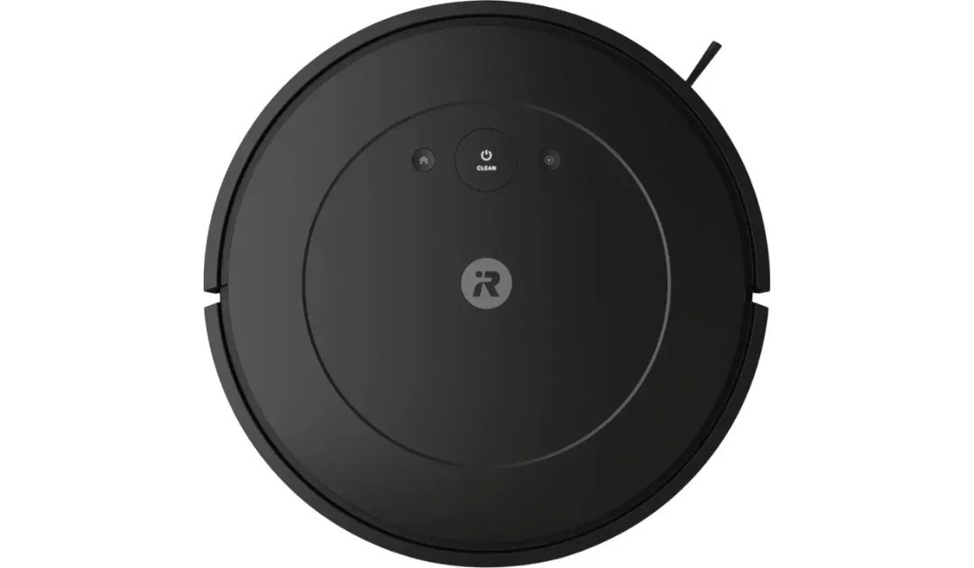 iRobot Roomba Vac Essential Robot Vacuum a solo $99.99 (Reg. $250)