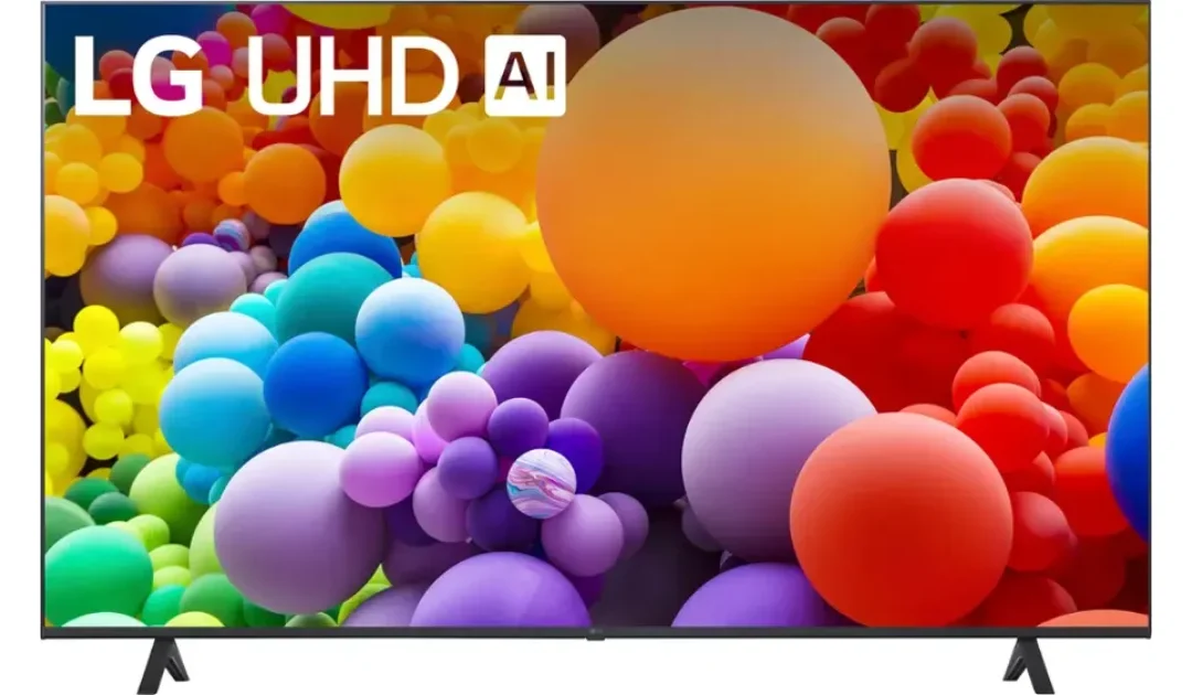 LG Class UT70 Series LED 4K UHD Smart webOS TV 43-In a solo $194.99