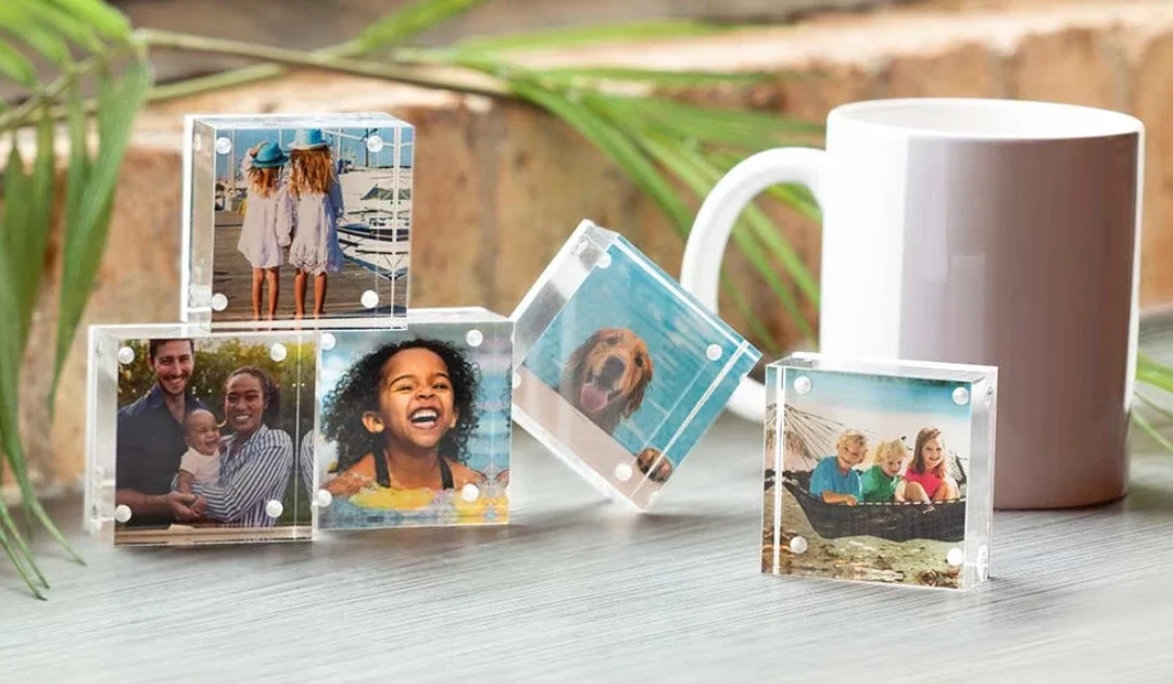 Compra 1 y Recibe 2 Bloques de Acrílico Para Fotos GRATIS Walgreens + Recoge el Mismo Día