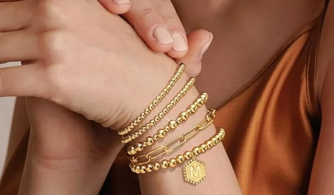 Set de Pulseras de Oro 5-Piezas SOLO $5.86 (Reg $17)