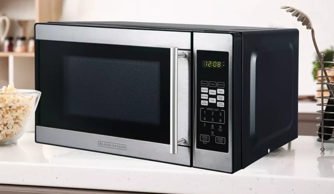 Black+Decker Microwave Oven SOLO $49.99 en Target (Reg $80)