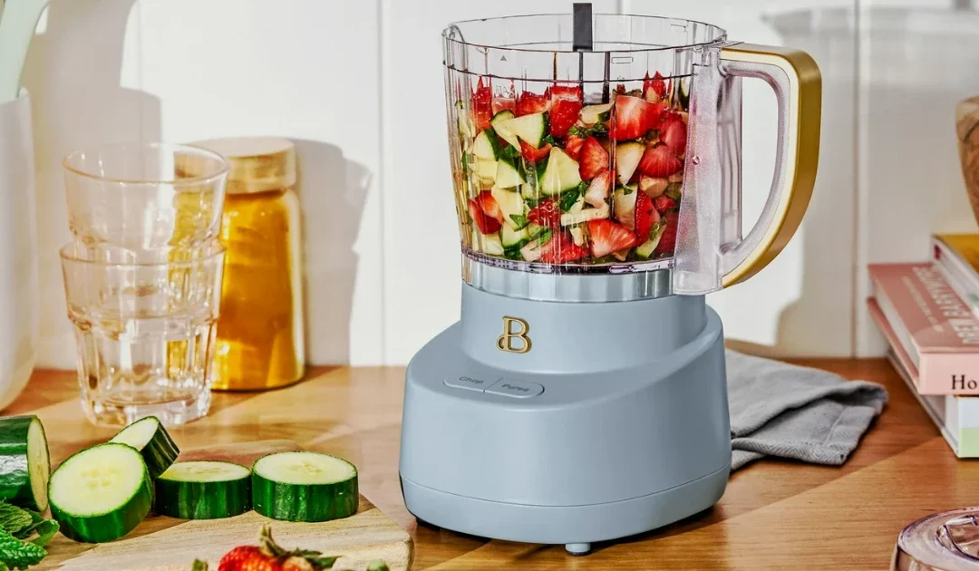 Beautiful 3-Cup Food Chopper SOLO $19.97 (Reg $30)