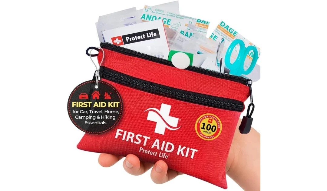 Protect Life First Aid Kit 100-Piezas SOLO $9.97 (Reg $30)