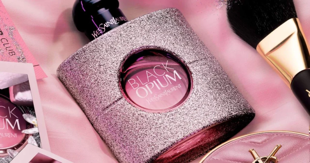 Yves Saint Laurent Black Opium Eau de Parfum Glitter en Sephora
