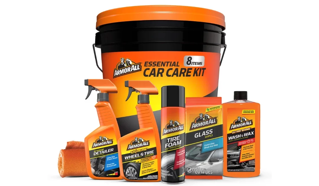 Armor All Car Cleaning Kit for Car Detailing Set de 8-Piezas SOLO $19.97 (Reg $31)