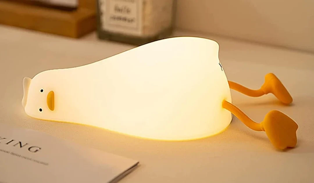 Lámpara Nocturna con Forma de Pato Viral a SOLO $8.49 en Amazon (Reg $17)