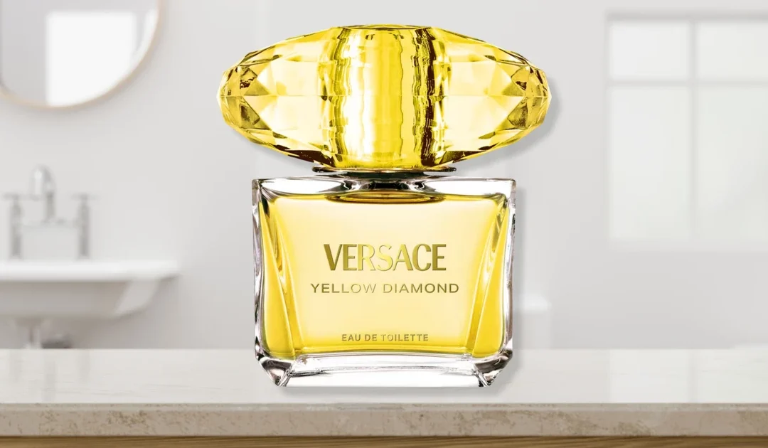 Perfume Para Mujeres Yellow Diamond by Versace a SOLO $42.70 (Reg $128)